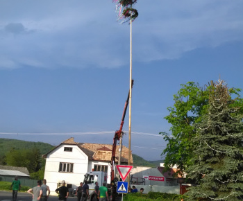 Stavanie mája 30.4.2018
