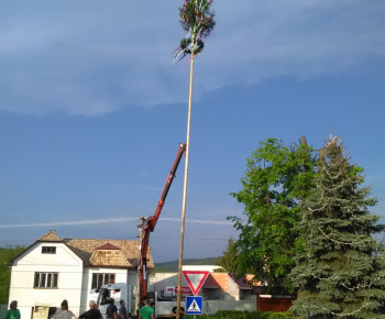 Stavanie mája 30.4.2018